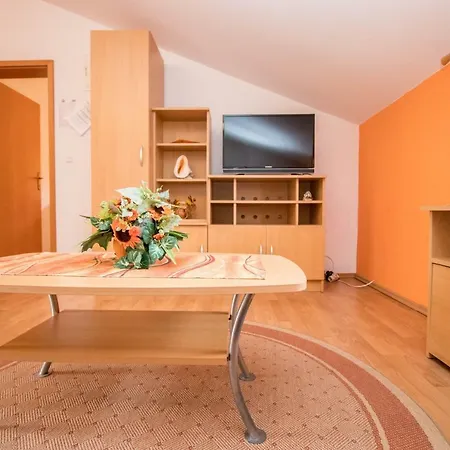 Apartment Charming Do-ma-ni