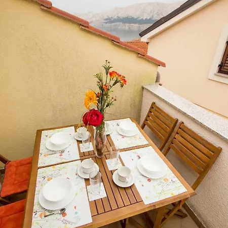 Charming Do-ma-ni Apartament *