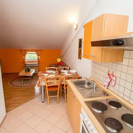 Apartament Charming Do-ma-ni *
